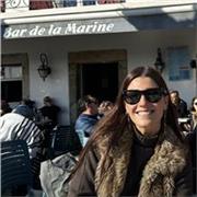 Graduada en Primaria (mención Inglés) y Máster en Pedagogía Terapéutica. Experiencia en colegios y preparadora de Selectividad